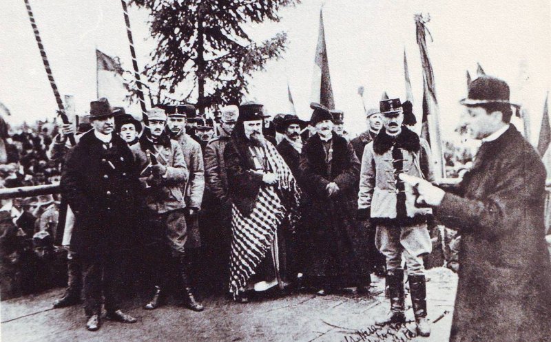 CENTENAR. Unirea fraților români și a Bisericilor surori