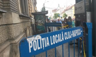 Ne cade Clujul în cap! O bucată dintr-un balcon s-a prăbușit într-o stație supraaglomerată