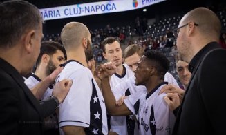 Gratis la derby. Meci cu medaliile pe masă
