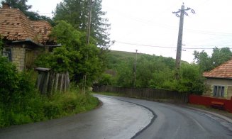 Asfalt pe drumul - poartă de intrare a Munților Apuseni
