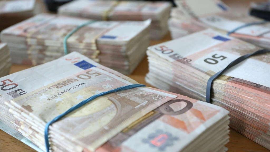 Mii de nereguli şi suspiciuni de fraudă privind folosirea fondurilor UE în România. Sumele vizate, de ordinul zecilor de milioane de euro
