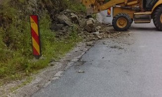 Bolovani căzuţi pe drumul Gilău - Mărişel
