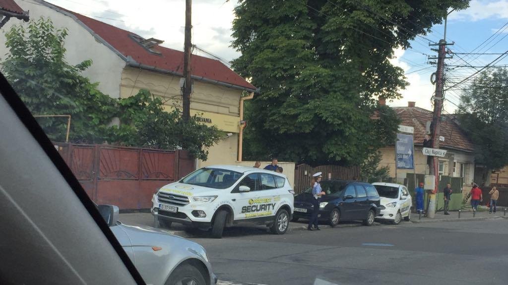 Jaf la BT.  Poliţiştii au făcut portretul robot al autorului. Îl recunoşti?