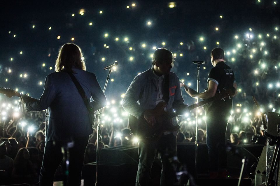 Arcade Fire a felicitat protestatarii din fața Guvernului: "Sunteţi o inspiratie pentru restul lumii"