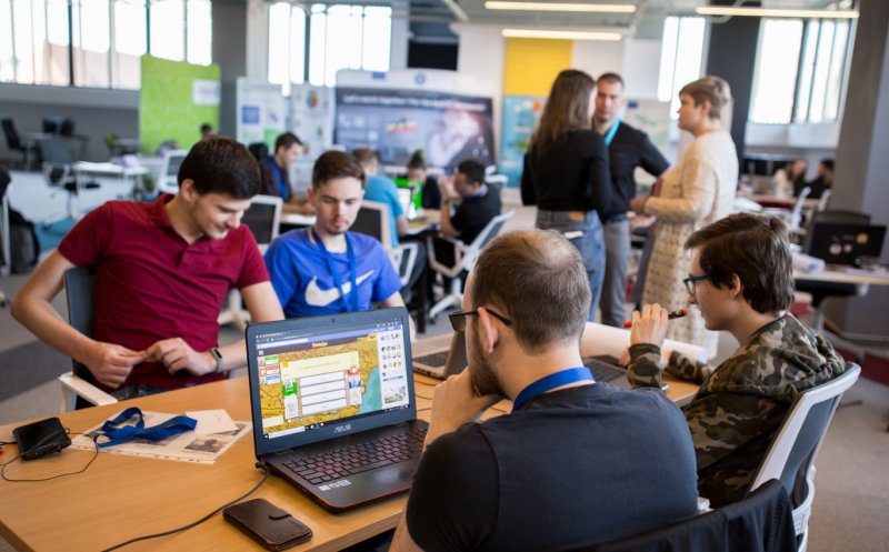 500 de manageri din IT se vor instrui la Cluj pe banii Europei