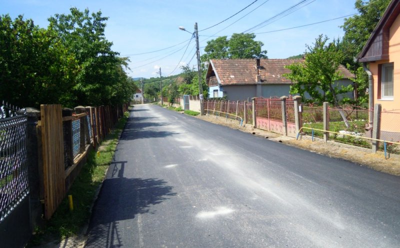 Au fost finalizate lucrările de asfaltare pe drumul Mihai Viteazu – Cheia – Cheile Turzii