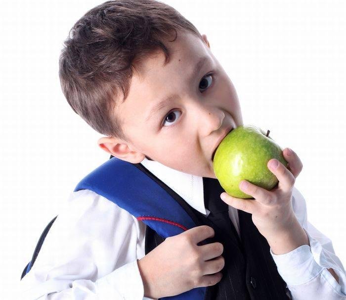 15% dintre copiii români sunt obezi. Elevii clujeni, învăţaţi cum să trăiască sănătos