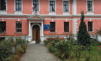 Îngrijitoarea din Cluj care a amenințat cu moartea o elevă a fost concediată