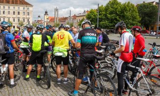 Șefii Clujului s-au dat cu bicicletele prin oraș, cu Turul Centenarului