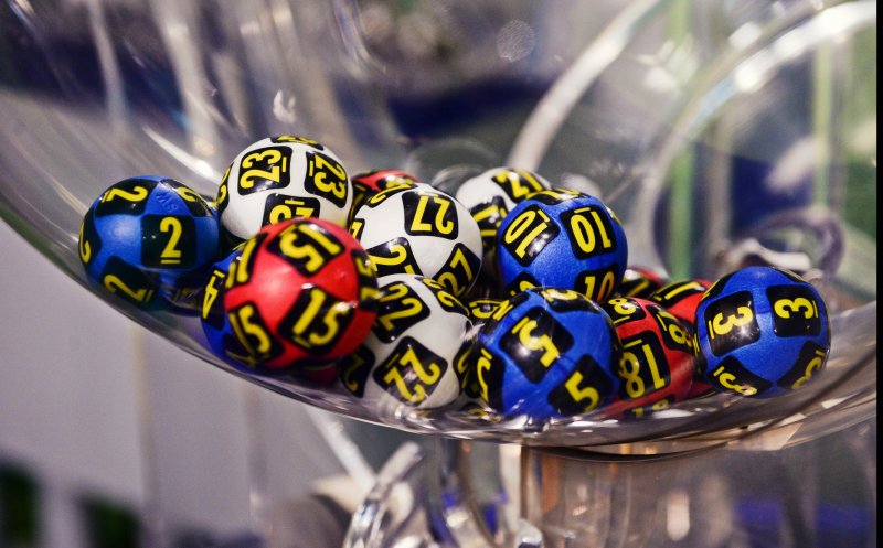 Ce numere s-au extras la Loto și Joker. Verificați-vă buletinele!