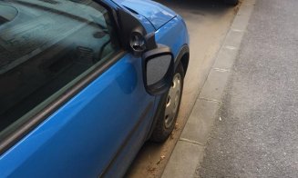 Oglinzile maşinilor, atracţie pentru vandali. Şoferii le răspund pe măsură