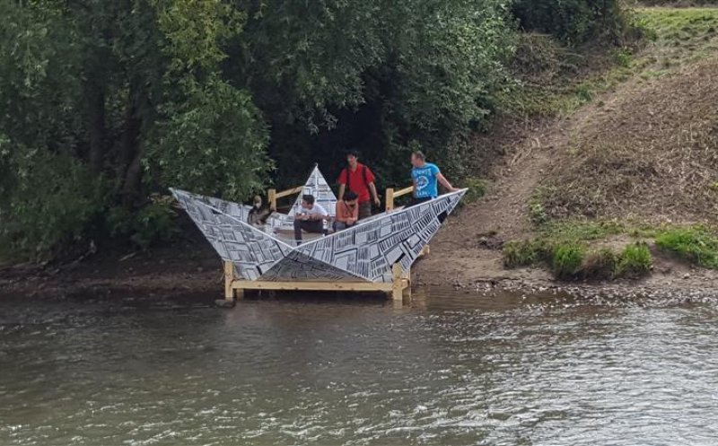 Someş Delivery aduce în Parcul Armătura plimbări cu caiacul, concerte, ateliere şi mobilier urban