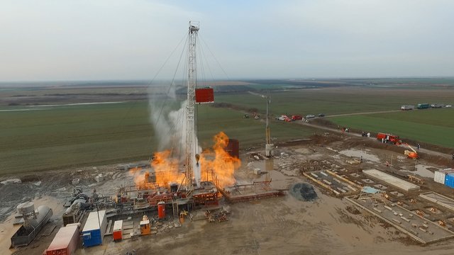 Explozie la o sondă de extracţie a gazelor naturale a Romgaz din Harghita. Muncitorul rănit a murit