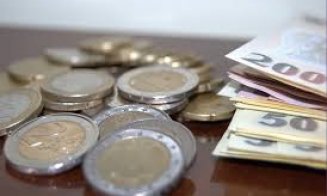 Leul se prăbușește. Euro, la un nou maxim
