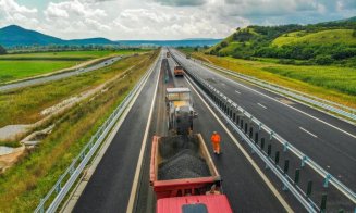 Ca la noi , la nimeni. Autostrada Sebeş - Turda a intrat în reparaţii, deşi nu se circulă pe ea