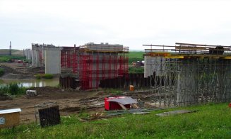 Cum arată şantierul podurilor peste Mureş de pe Autostrada Transilvania