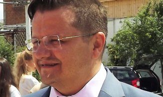 Europa îi dă undă verde lui Vuza să cumpere Oltchim. Promit investiții de sute de milioane, dar încă n-au venit cu banii