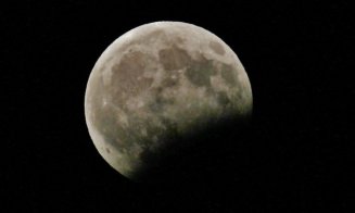 Sute de clujeni la Observatorul Astronomic. Eclipsa secolului, observată prin sateliții NASA
