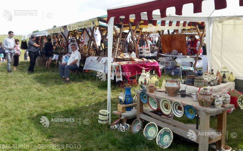 Clujenii participă la Festivalul Usturoiului din ținutul contelui Dracula