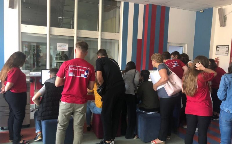 Cea mai mare universitate din ţară aşteaptă 19.000 de "boboci". Care sunt cele mai căutate facultăţi
