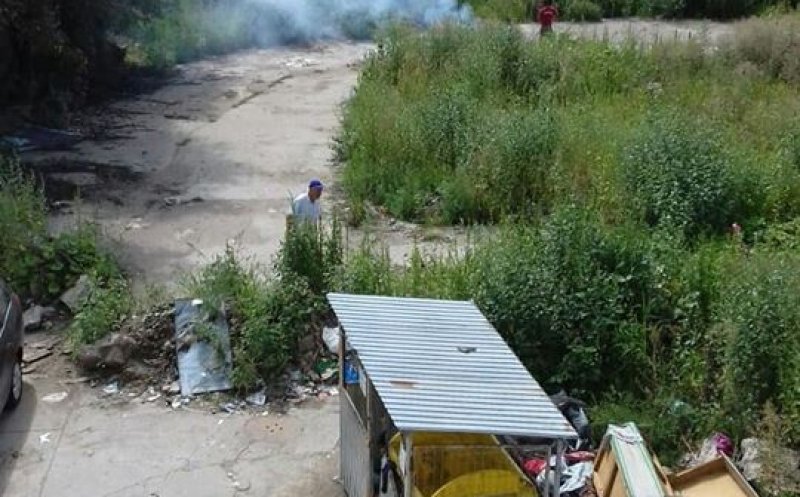 "Ghetoul" de la fabrica Iris, la un pas să ia foc