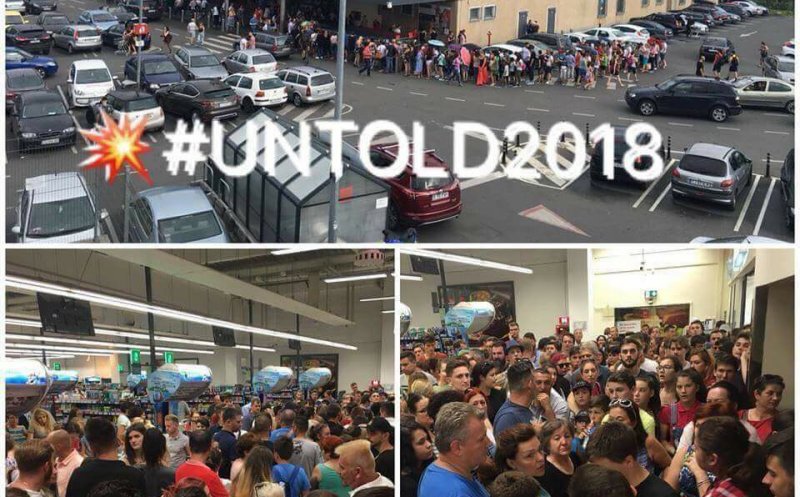 Magazin luat cu asalt de sute de oameni pentru brățări gratis la UNTOLD. Cu ce s-au ales după ore de așteptare