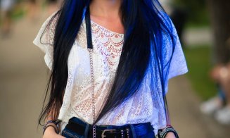 Superfemeile de la Untold. Freze, make-up și modă “ultimul răcnet” la festival