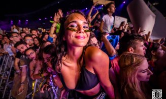 Superfemeile de la Untold. Freze, make-up și modă “ultimul răcnet” la festival