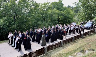 Dumitru Fărcaş, înmormântat cu onoruri militare în grădina casei părinteşti din comuna Groşi