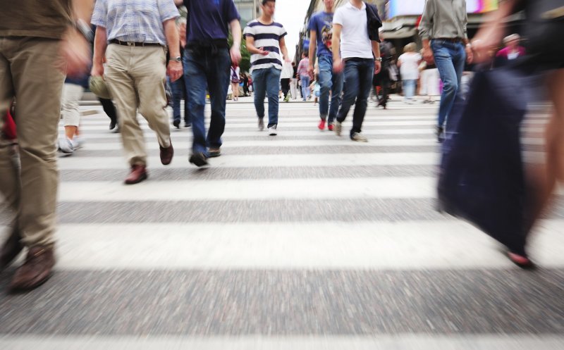 Legea hărţuirii stradale a intrat în vigoare! Amenzile, până la 10.000 de lei