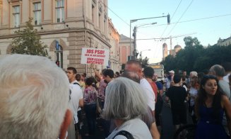 Protestul diasporei | Mii de clujeni protestează în centrul orașului