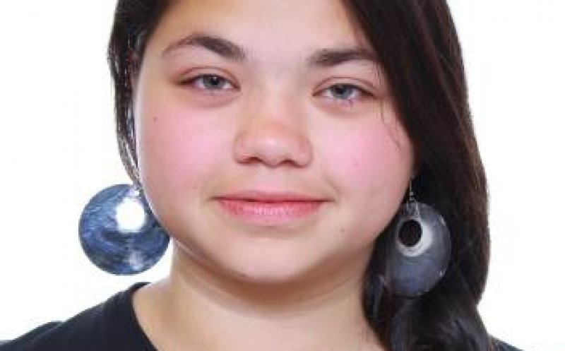 Aţi văzut-o? O adolescentă din Floreşti a plecat de acasă şi nu a mai revenit