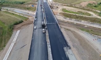 Podul care trece autostrada peste Someş,  inaugurat la început de toamnă