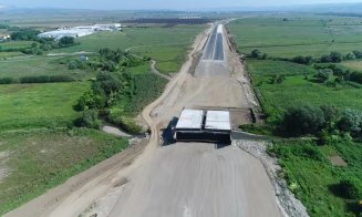 S-a "dezmorţit" şantierul celui mai lung tronson al Autostrăzii Sebeș-Turda