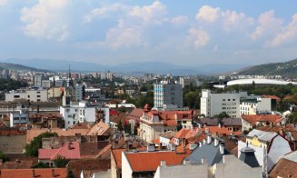 Privelişte care "îţi taie răsuflarea". Clujul, văzut din turnul Bisericii Sfântul Mihail