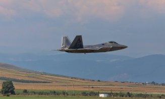 Americanii şi-au trimis la Cluj cele mai tari avioane de luptă