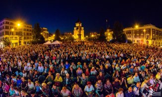Opera a ieşit în stradă în faţa a mii de clujeni. Urmează ”Turandot” de G. Puccini