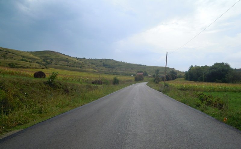 Asfaltare finalizată pe drumul Iuriu de Câmpie – Ceanu Mare