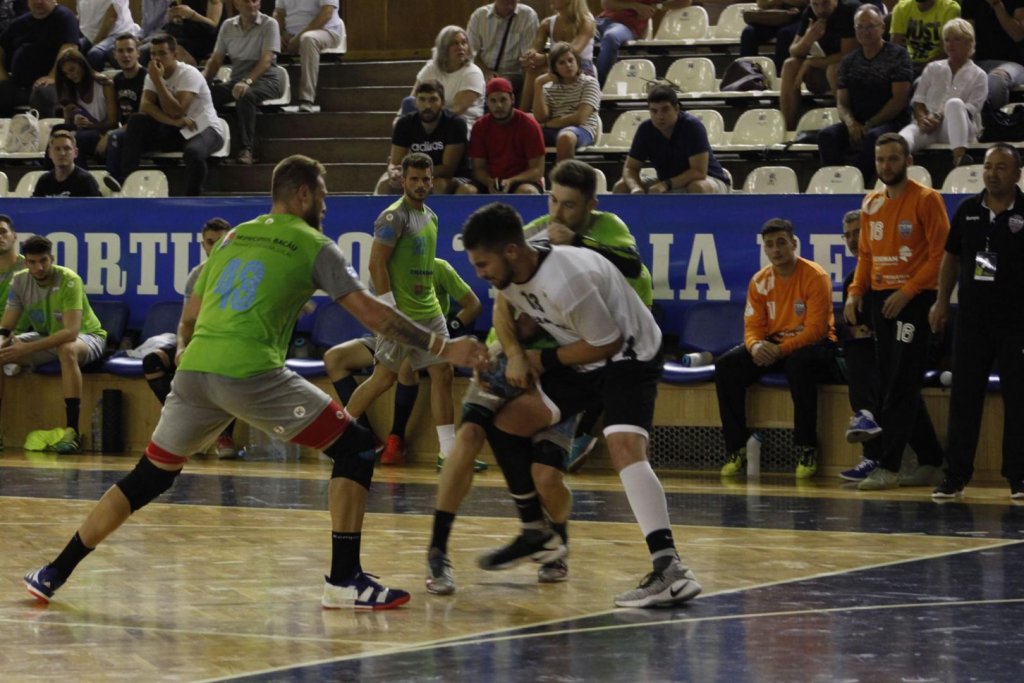 Handbaliștii Universității Cluj, deplasare grea în Liga Zimbrilor