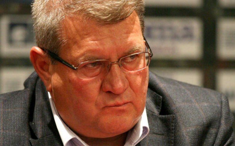 Antrenorul pe care CFR Cluj l-ar vrea înapoi. Mureșan: Se descurca cu băieţii extraordinar. Aș încerca să-l mai aduc o dată