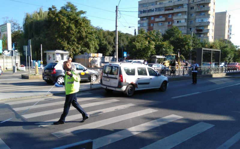 Femeie spulberată pe trecere de pietoni din Cluj. Martor: "A zburat câțiva metri"