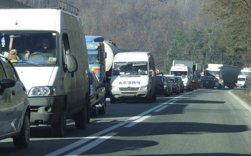 Transportatorii intră în grevă! Cer demisia ministrului Şova