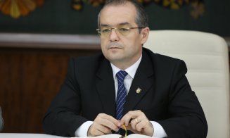 Emil Boc audiat ca martor în dosarul Microsoft la Înalta Curte