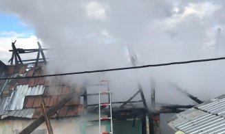Incendiu la o casă în Turda