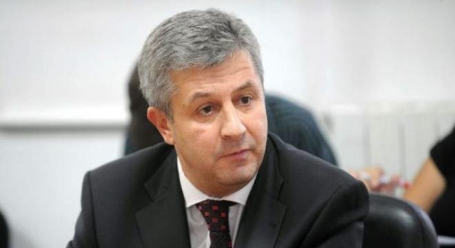 Iordache nu se lasă. Mai pregăteşte o OUG pe Legile Justiţiei