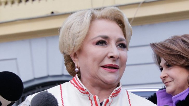 Prim-ministrul Dăncilă, mai în formă decât trupa Divertis în vremurile bune