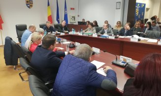 Contre pe banii județului. PNL și UDMR au luat grosul, dar fără Cluj-Napoca