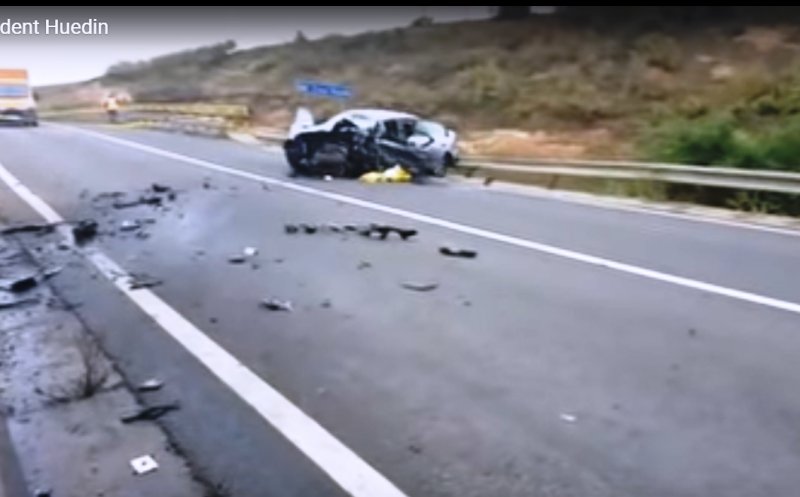 Accident cu trei morţi la iesire din Huedin spre Oradea
