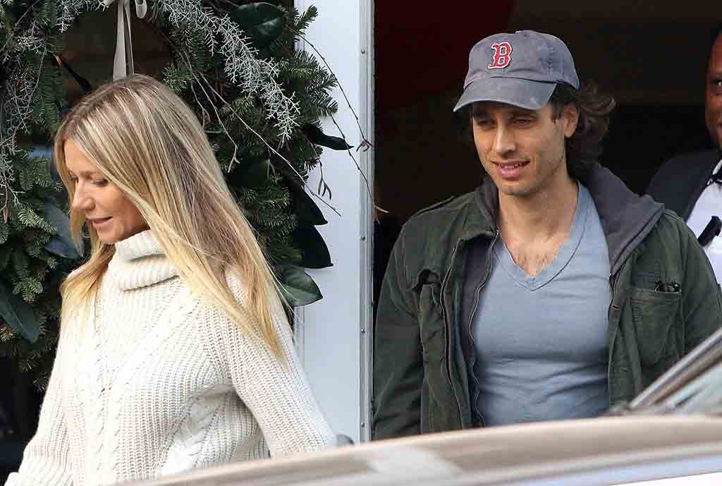 Actriţa Gwyneth Paltrow şi producătorul Falchuk s-au căsătorit la New York