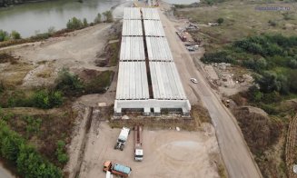 Autostrada Sebeş - Turda. Porţiuni întinse aşteaptă încă balastul stabilizat și straturile de asfalt